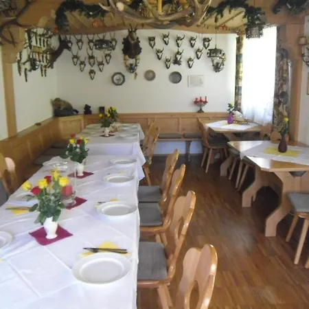 בית הארחה Landgasthaus Gemsennest 3*